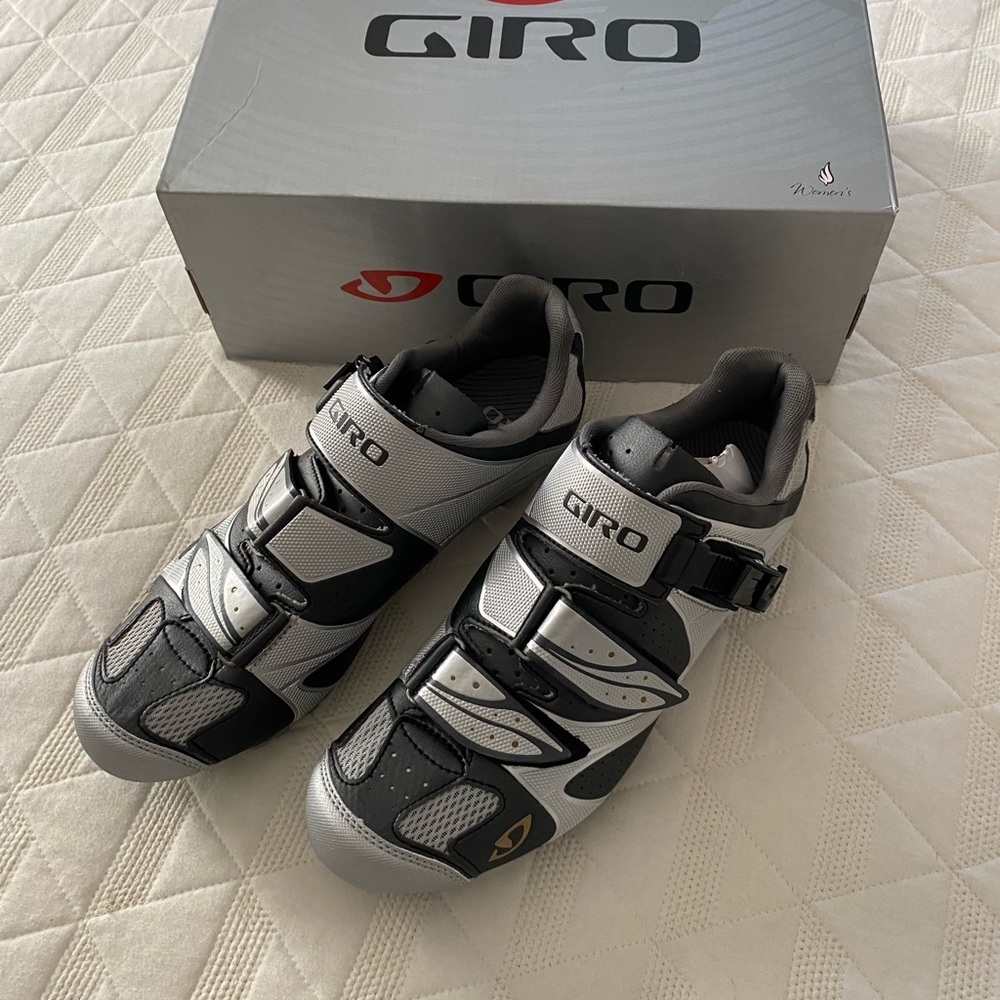 Giro Woman’s 10.5 Sica Bike shoes New with Box Charcoal/Silver